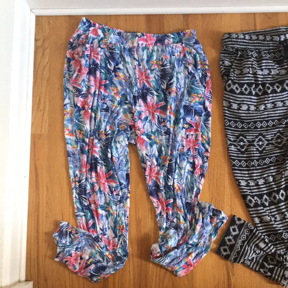 Pants - Picture 2 of 5